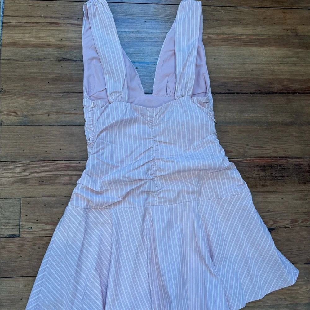 Cotton Candy Blush Plunge Dress - Picture 3 of 4